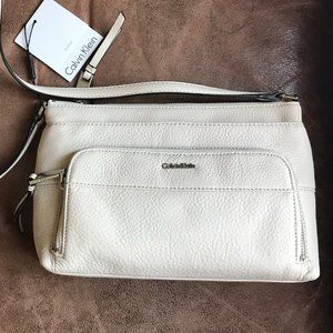 NWT!  Gorgeous Calvin Klein White Leather Wallet/Crossbody Purse!